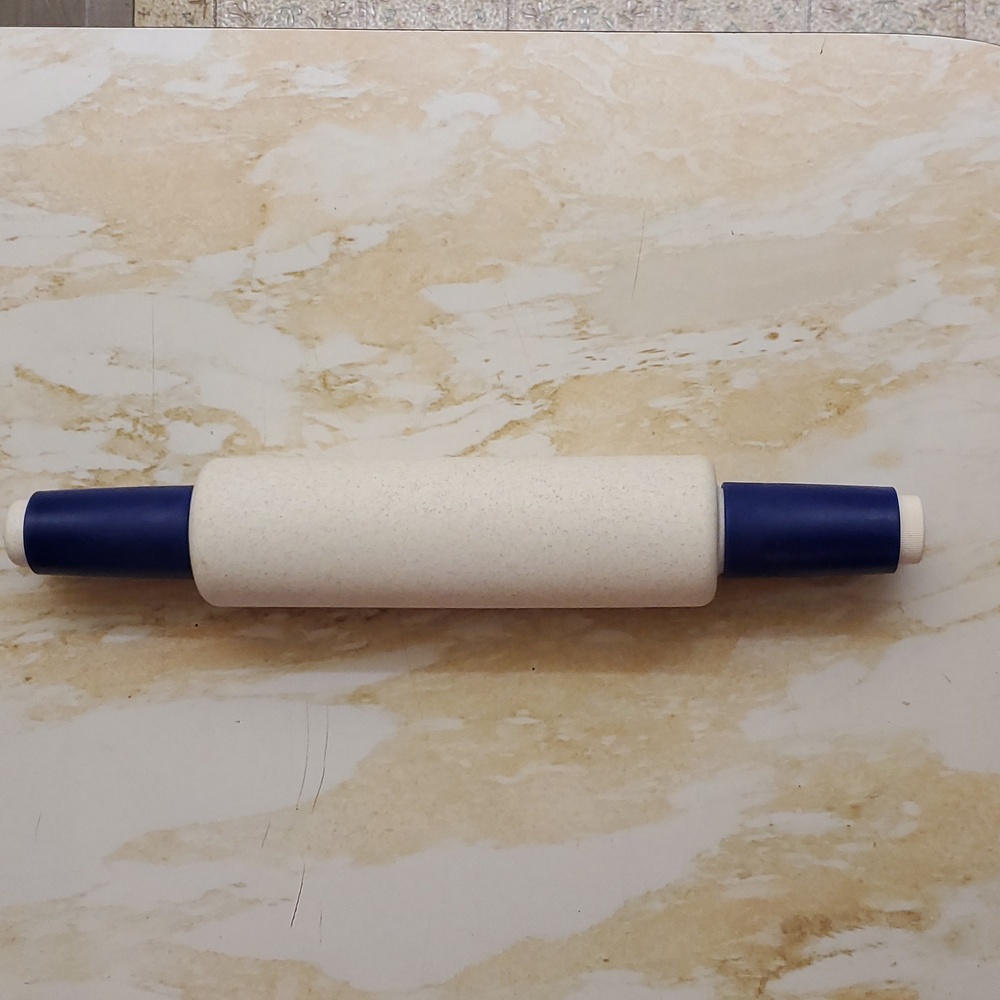 Tupperware Rolling Pin